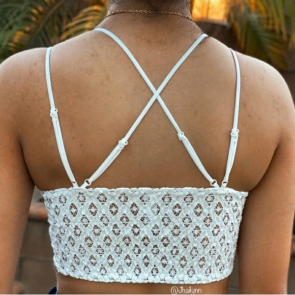 Misty Rose Scalloped Boho lace bralette - Picture 6 of 6